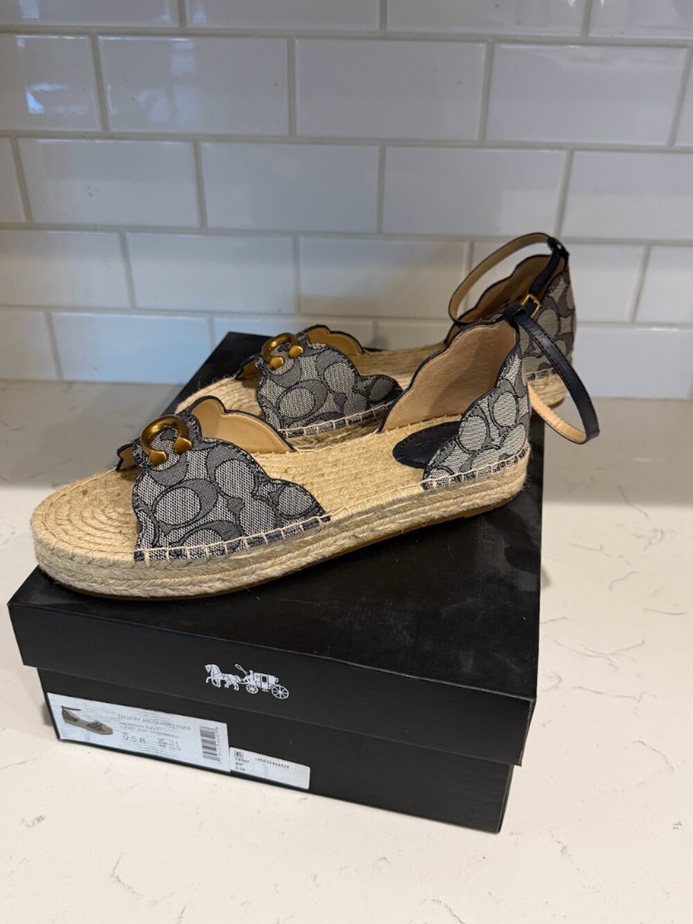 NWT Coach Dillon Signature Jacquard Espadrilles Midnight Navy 9.5B - Picture 4 of 9